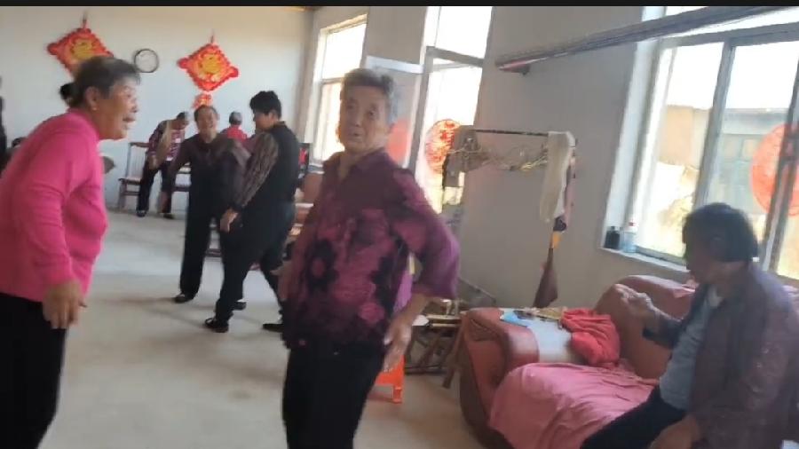 老年人聚起来 乐享幸福“夕阳红”(图3)