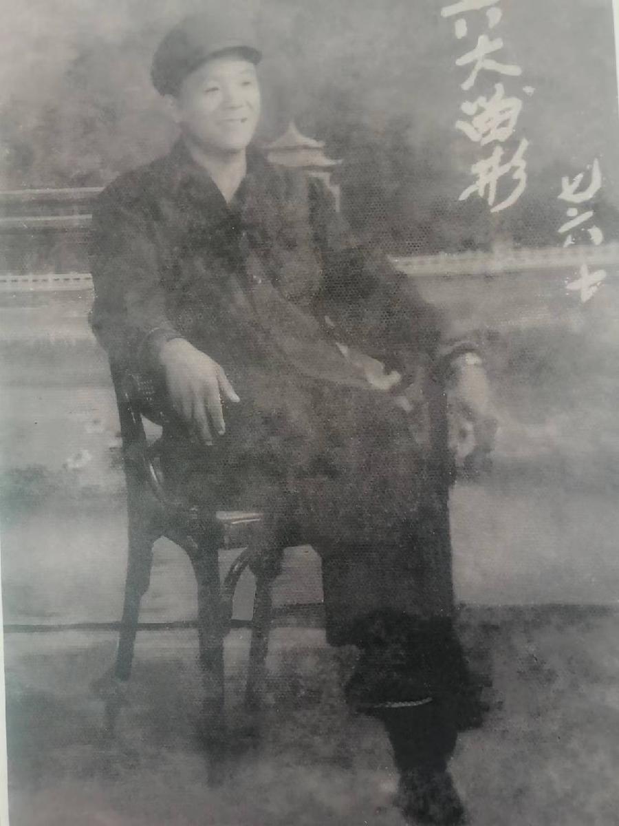 青春无悔，花甲溢彩！——退休干部袁华成同志生活留影剪辑（图15）