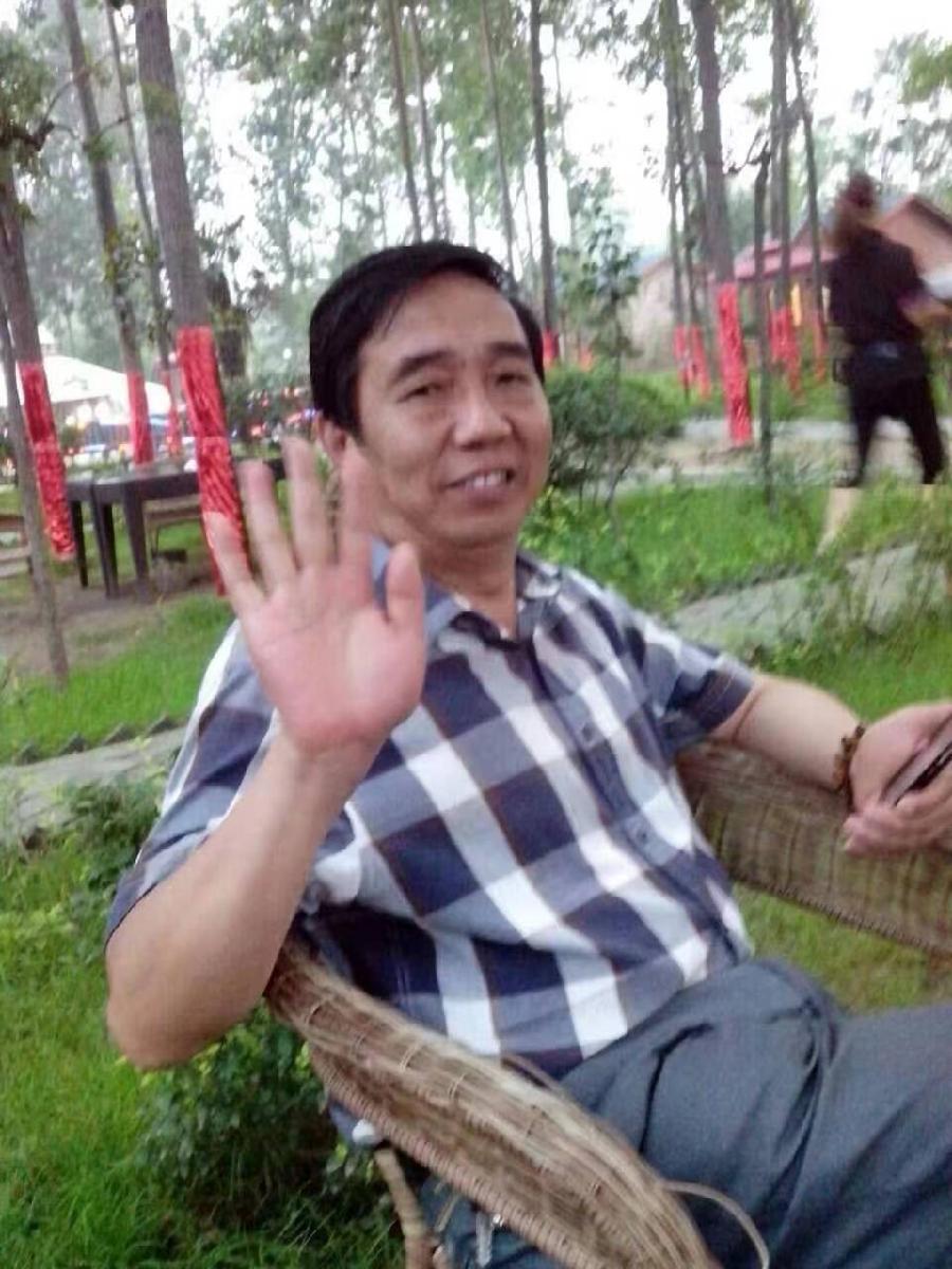 《中国爱情诗刊》【中国爱情诗人档案】(第4819期)河南诗人:原上草的诗(图2)