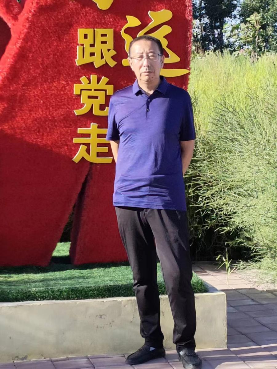 【三人行诗刊 】2022年第二十期—北京头条(图24)