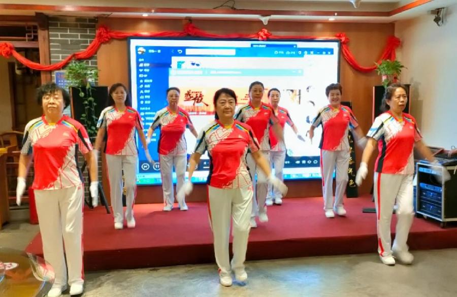 金色岁月，舞动人生，让晚霞更辉煌（图7）
