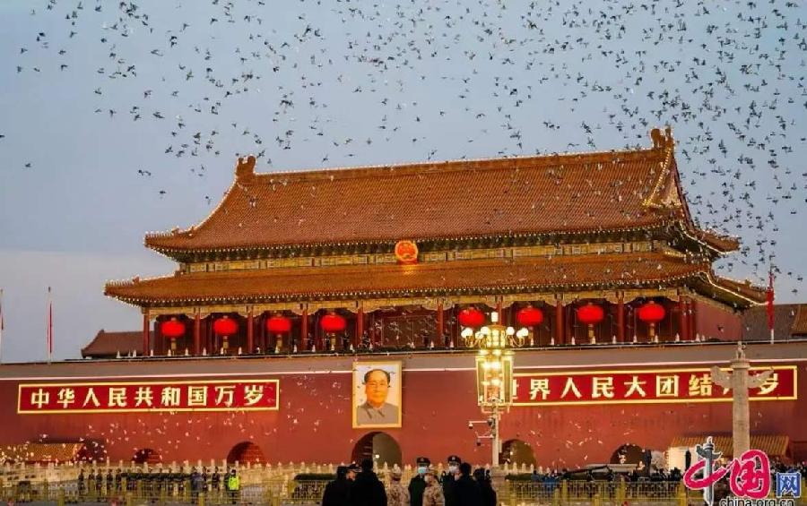 中华诗艺黑龙江分社推介/晏儒传:《祖国万岁》(二)(图5)