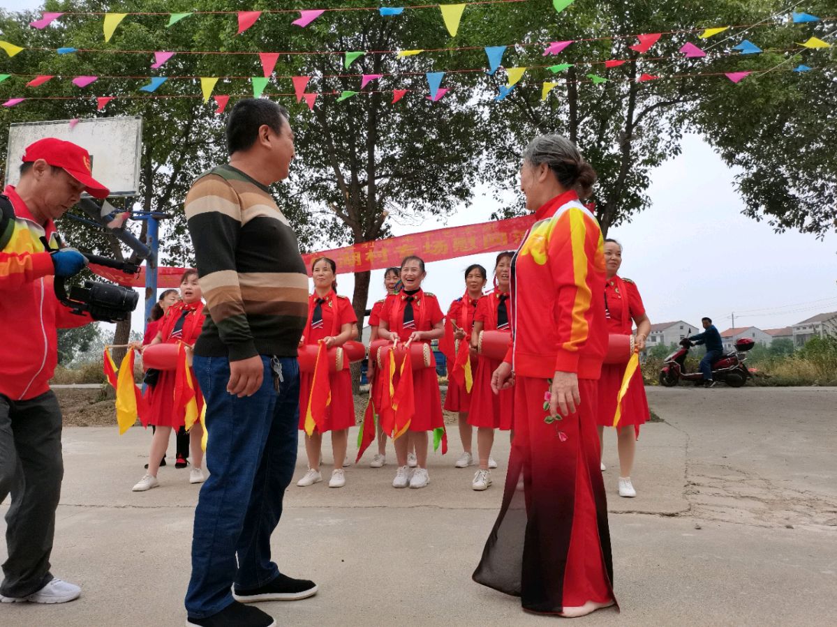 【中國🇨🇳新聞詩文網】2022年九九重阳节赴桥市镇底湖村文艺慰问演出（图13）