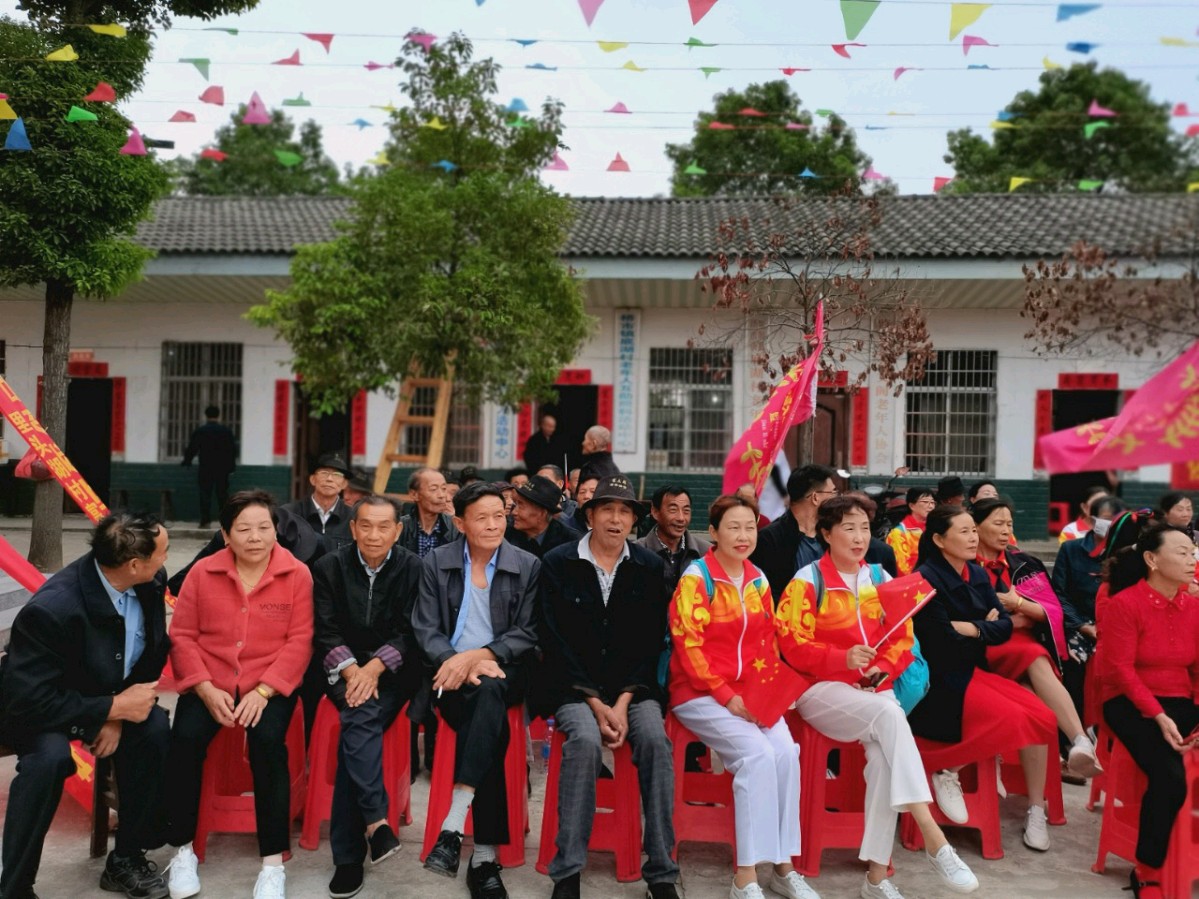 【中國🇨🇳新聞詩文網】2022年九九重阳节赴桥市镇底湖村文艺慰问演出（图15）