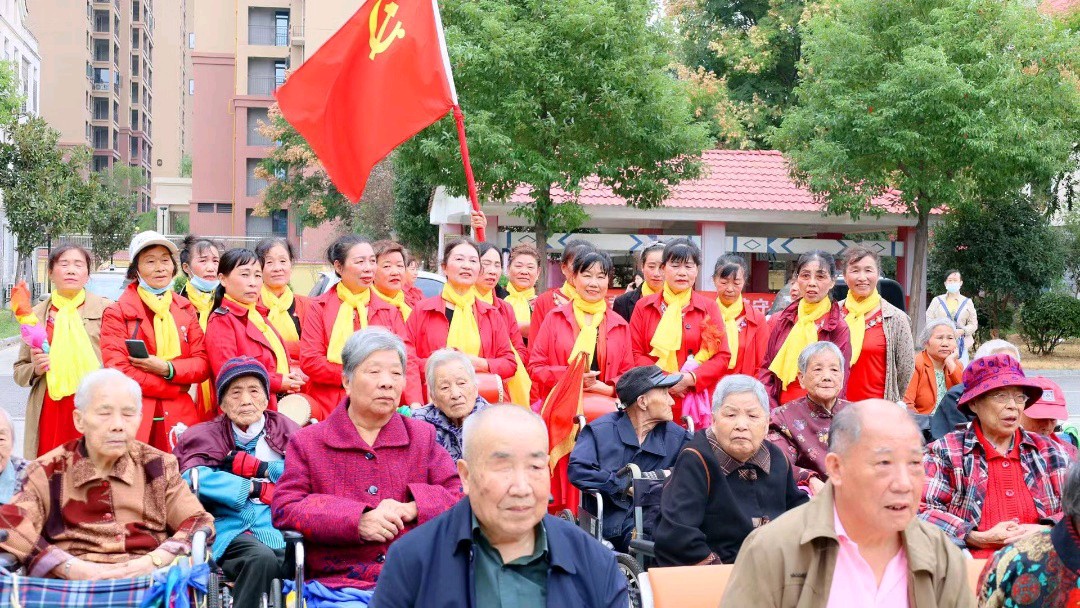 【中國🇨🇳新聞詩文網】 福星康乐庆重阳 敬老孝亲赋新章（图7）