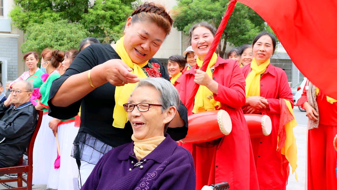 【中國🇨🇳新聞詩文網】 福星康乐庆重阳 敬老孝亲赋新章（图14）
