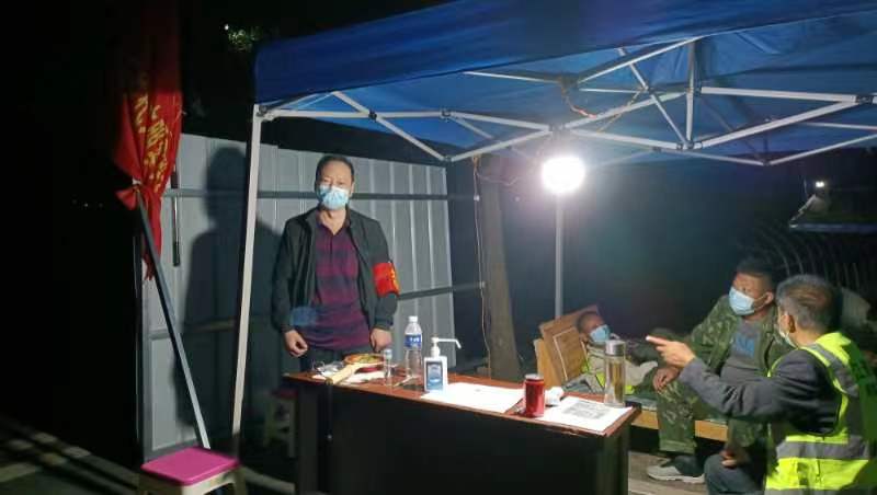 安徽界首爱心园丁有担当 ，“疫”不容辞勇作为——顾集镇小学教育集团教师志愿者助力疫情防控（图2）
