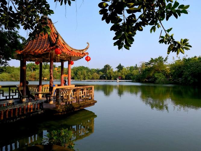 【经典推荐】宋清泉//鹧鸪天•游雷州西湖有感（图3）