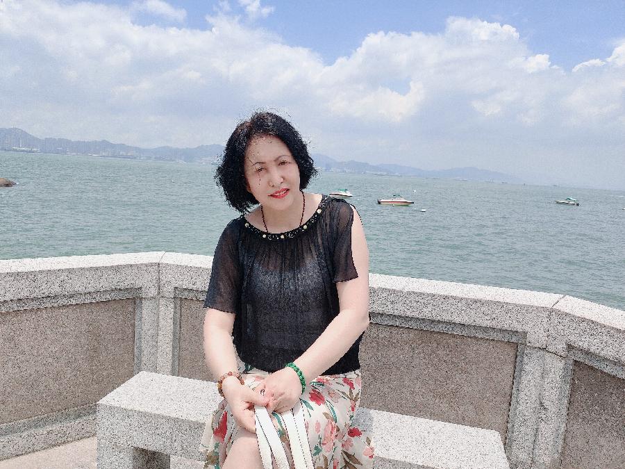 中华诗艺黑龙江分社推介/迎夏/原稿/北京:《手，心灵的邮差》