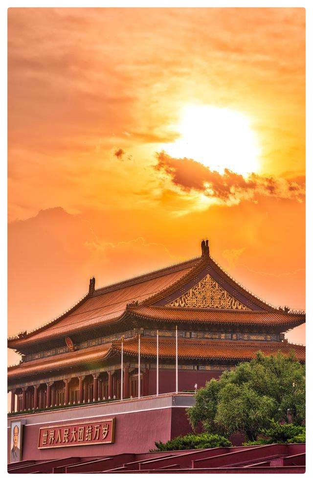 喜迎二十大特刊∥郭曰方《科学之旅》第一章《中南海的灯光》朗诵：江昊 齐芳 陈兵 亚玲（图9）
