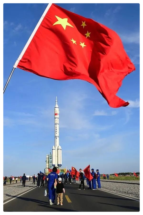 喜迎二十大∥郭曰方《科学之旅》第二章《拓荒者》名家费军 婧暄 晶武 安妮波诵读（图10）