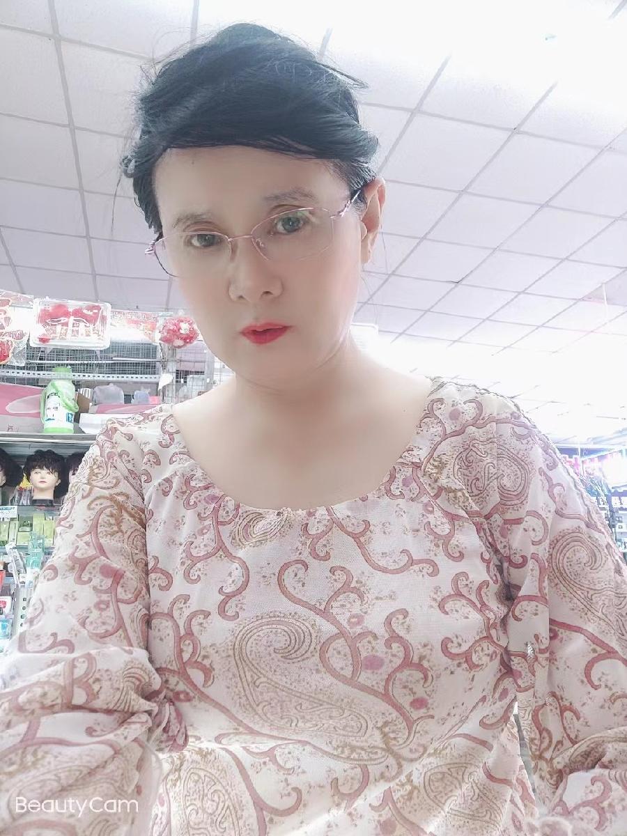 《中国爱情诗刊》【中国爱情诗人档案】（第4855期)黑龙江诗人：张国霞的诗（图2）