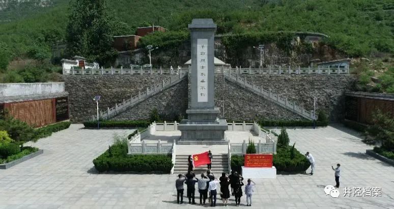 千秋老柏未了情(图5)