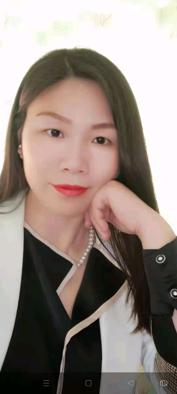 【人民文艺网】知名诗人杨艳玲“纪念党的20大全国最受群众爱戴文学家”，名家风采全球展播！（图4）