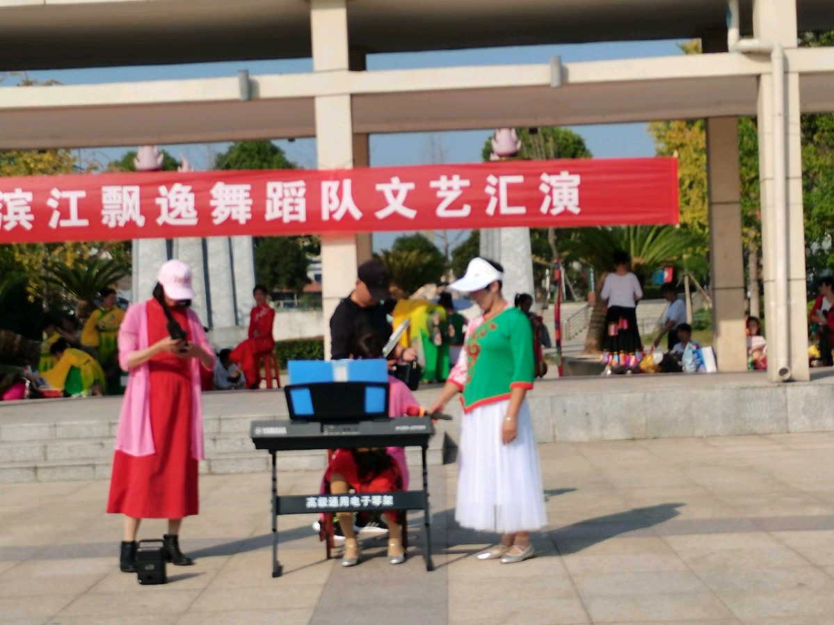 【中國🇨🇳新聞詩文網】监利市滨江飘逸舞蹈队喜庆党的二十大胜利召开汇报演出（图11）