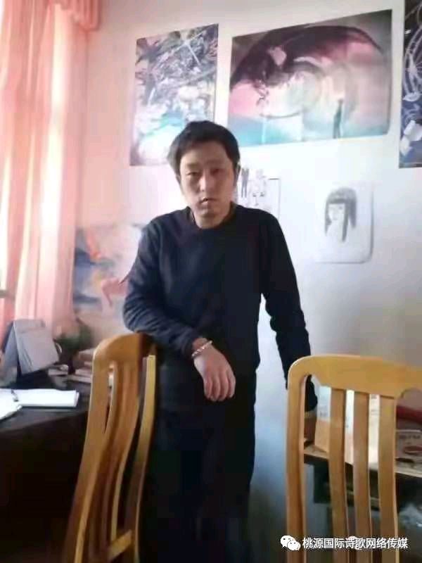 《散文诗*会飞》作者:青山不改【主播:金牌主播:铁魂】[桃源♬ 馨声]（图9）