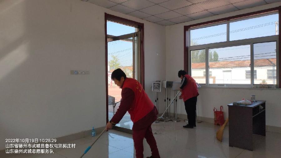 活跃在文明实践站的志愿红（图4）