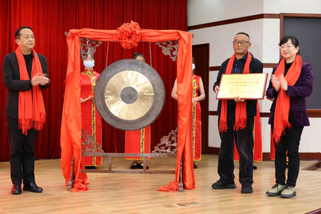 云南:金七制药成功在省区域性股权市场挂牌(图2)