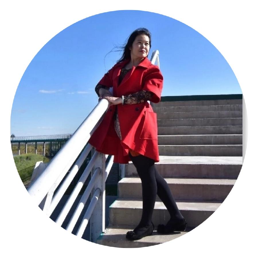 璐瑶:红嘴蓝鹊把我的致敬站成光辉