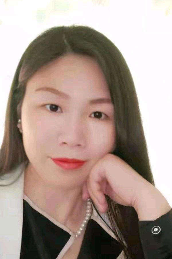 【人民文艺网】著名诗人杨艳玲作品欣赏！全球滚动联播！