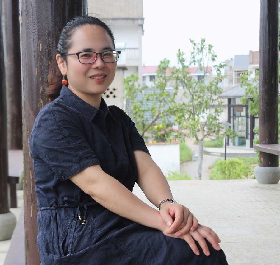 《中国爱情诗刊》【中国爱情诗人档案】(第4893期)浙江诗人:吴云芳的诗(图2)