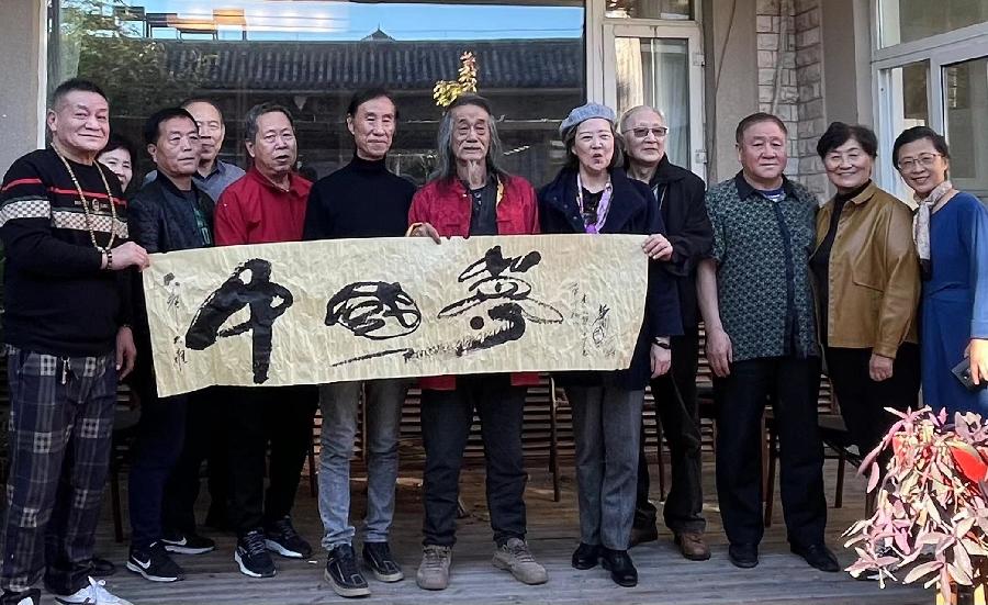 【雅诗总会】大道无极和平万岁——艺术家萧宽为国际科学和平周泼墨挥毫(图11)