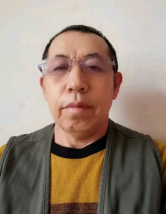 【人民文艺网】官方报导!实力诗人杨梓辰佳作全球推荐!24小时滚动联播!