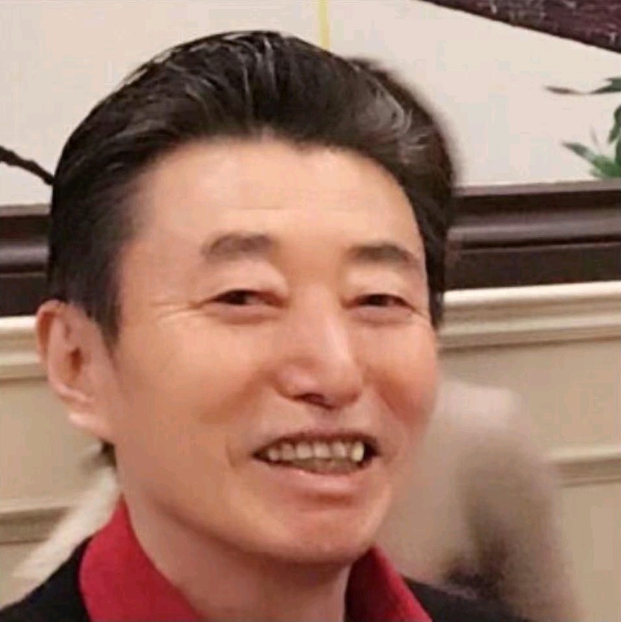 【人民文艺网】官方报导!著名诗人王勤佳作全球推荐!24小时滚动联播!（图2）