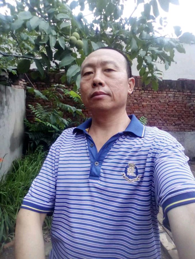 【人民文艺网】官方报导!优秀诗人宋长青佳作全球推荐!24小时滚动联播!（图2）