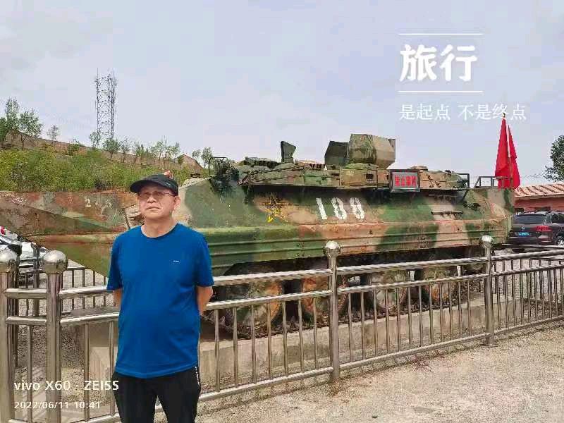 【人民文艺网】著名诗人、作家张思信佳作全球推荐!24小时滚动联播!（图2）