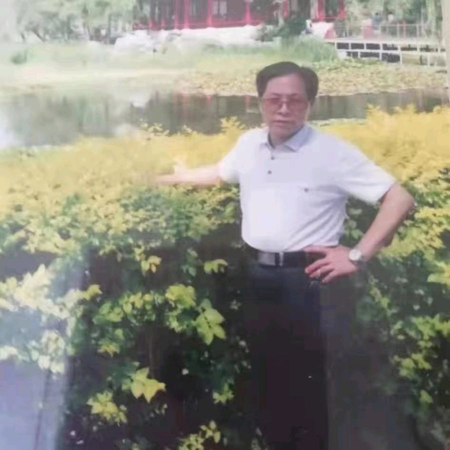 【人民文艺网】优秀诗人史伟佳作全球推荐!24小时滚动联播!（图2）