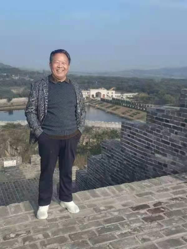 【北京头条】分享江苏优秀诗人一山居士：方少春老师《七律•秋的成熟之美》请欣赏（图5）