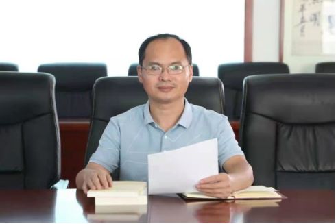 【人民文艺网】著名诗人孟宪鲁佳作全球推荐!24小时滚动联播!（图2）