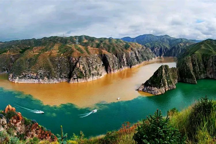银龄朗诵艺苑 关文欣诵读《黄河魂》作者：南山（图9）