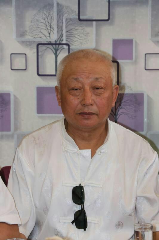 50年再聚首——榆树中学九班毕业50周年同学会(视频、照片)(图7)