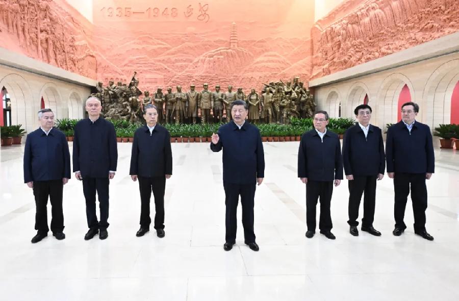中华诗艺社黑龙江分社推介/王孝德:习近平带领二十届常委瞻仰延安革命纪念地（新韵）（图3）
