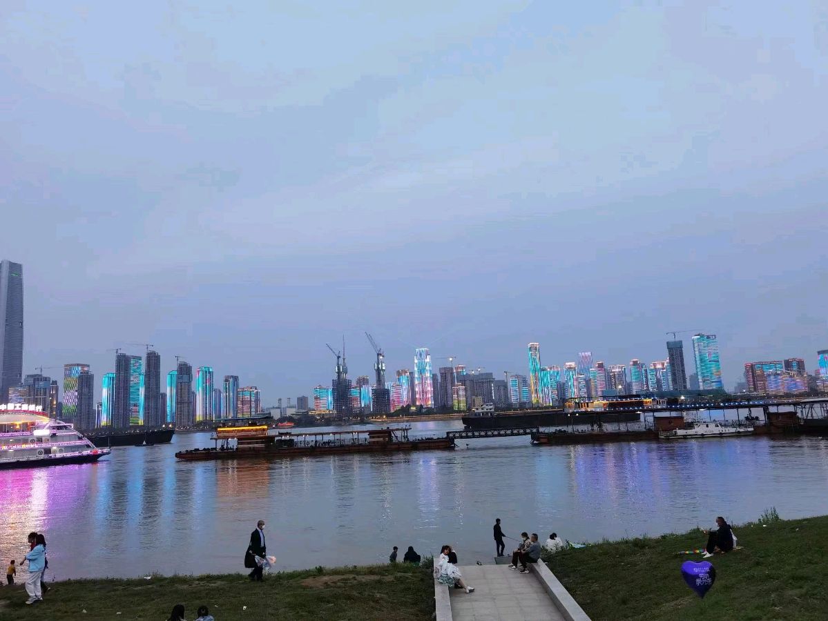 七言古诗·南湖花园城行 文/沈祥源 京津沪头条（图2）