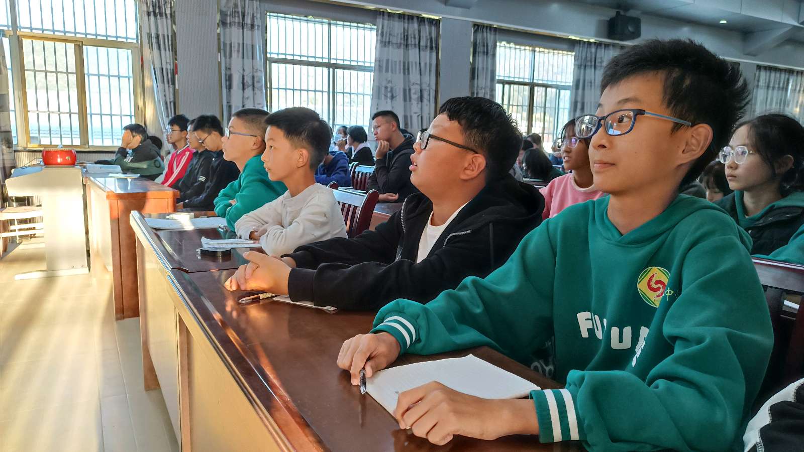 东至葛公中学举行2022年安全专题讲座(图5)