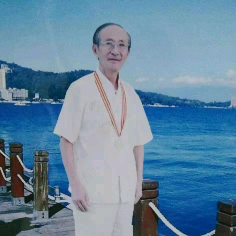 五律 生机蓬勃/毕寿延(图2)