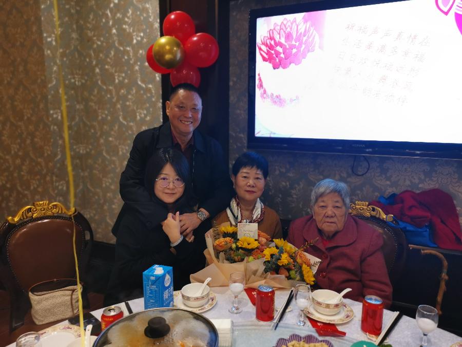 诗意传情诗社【菊花】文‖兰光武 诵‖李华敏（1127）（图8）