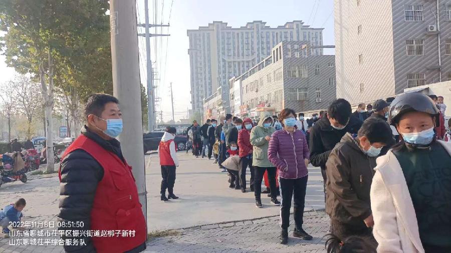 便民服务核检 志愿彰显担当（图3）