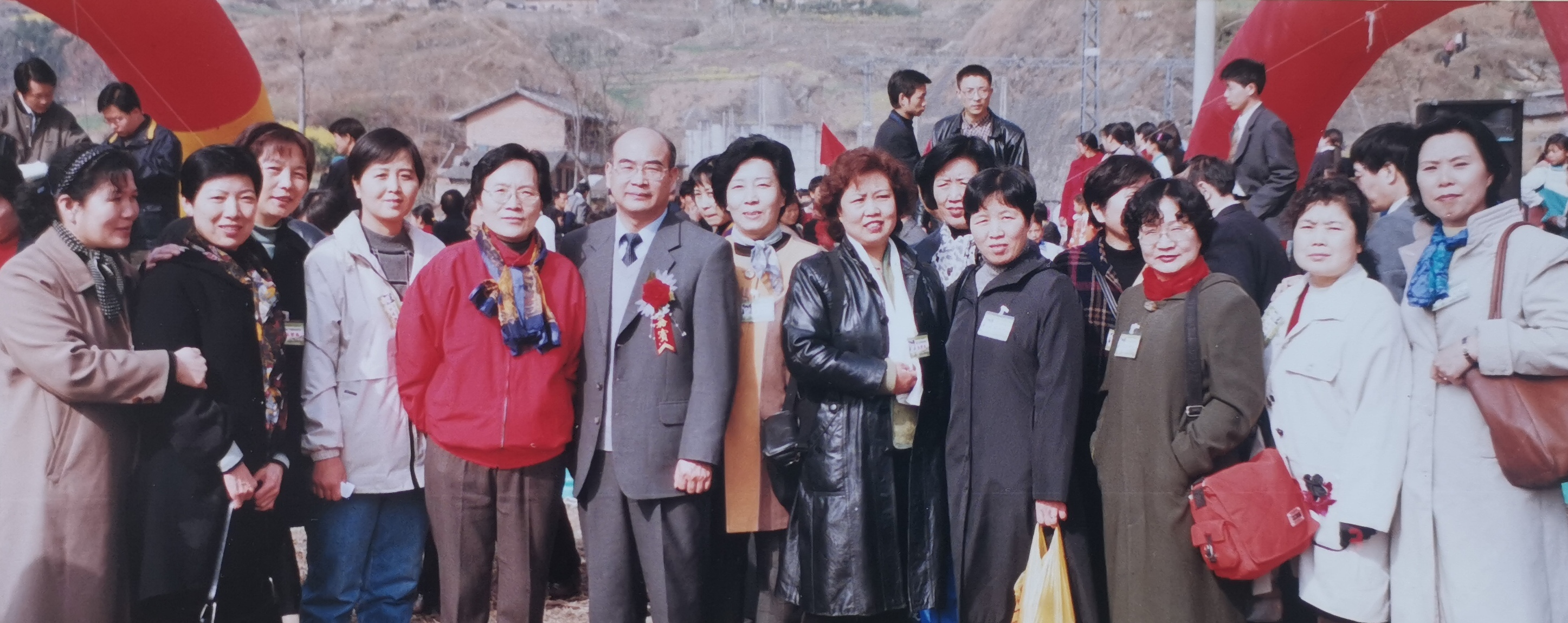 我当过“红色娘子军连”的“洪常青”(图3) 我当过“红色娘子军连”的“洪常青”(图3)
