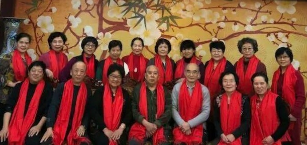 我当过“红色娘子军连”的“洪常青”(图2) 我当过“红色娘子军连”的“洪常青”(图2)