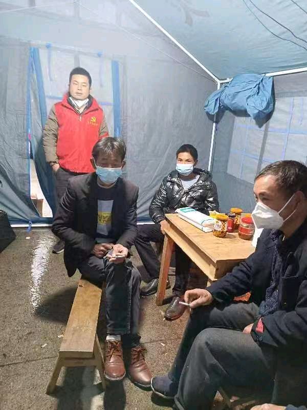 古藤村一名中国共产党员，好村长丁加兵的纪实录（图8）