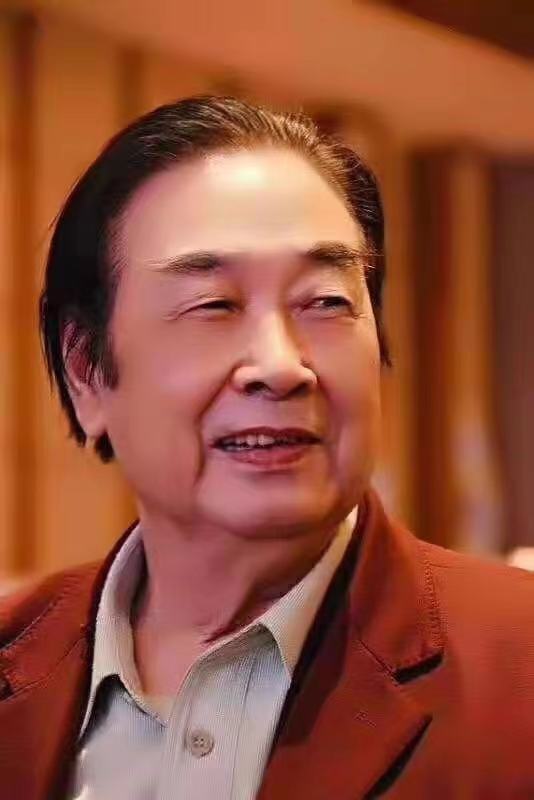【人民文艺网】中华文艺名家——峭岩佳作入选2023年台历珍藏版(图2)