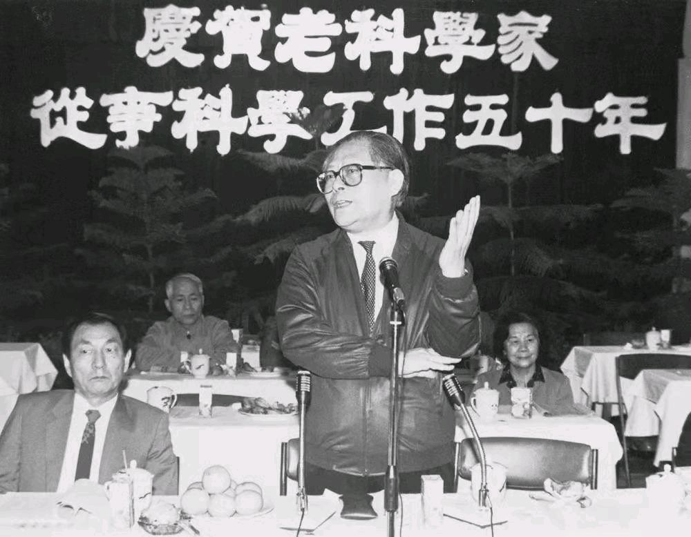献天寿-缅怀领袖江主席~写在江泽民同志追悼大会之际*冯志清（上海）【冰心文化传媒】（图5）