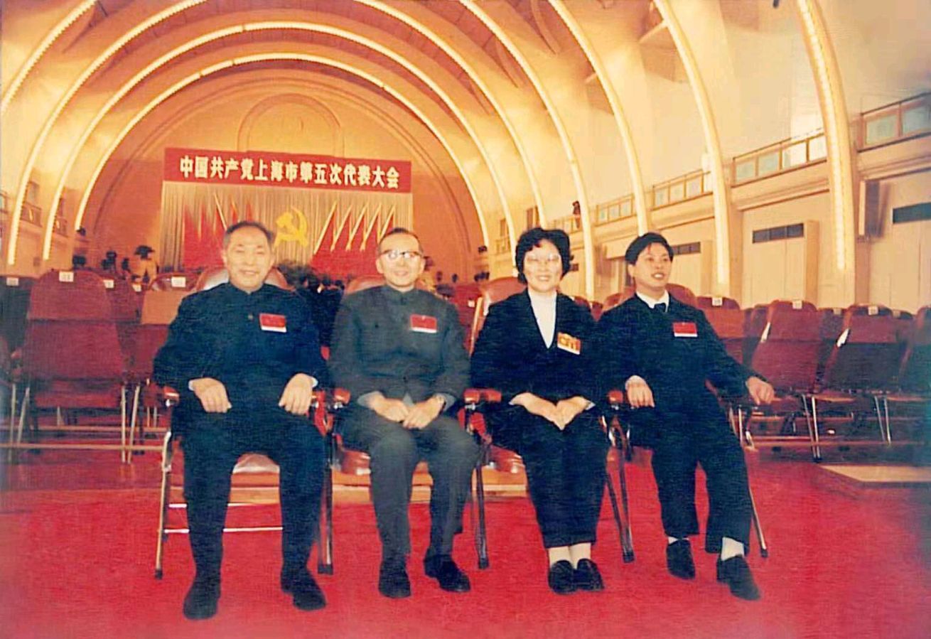 献天寿-缅怀领袖江主席~写在江泽民同志追悼大会之际*冯志清（上海）【冰心文化传媒】（图13）