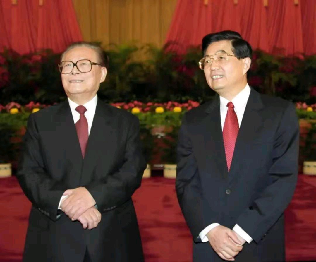 献天寿-缅怀领袖江主席~写在江泽民同志追悼大会之际*冯志清（上海）【冰心文化传媒】（图11）