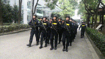 【北京头条】分享优秀诗人（淡淡的月光）白真明老师《颂军人》一组请欣赏（图5）