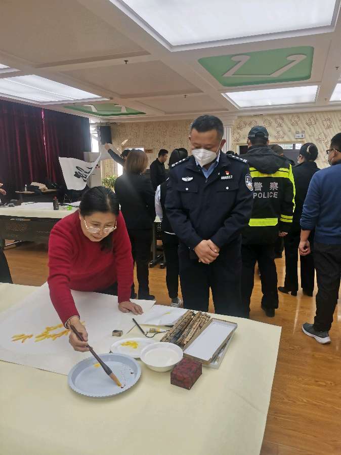 与“荧光黄”携手同行, 翰墨飘香满警营(图12)